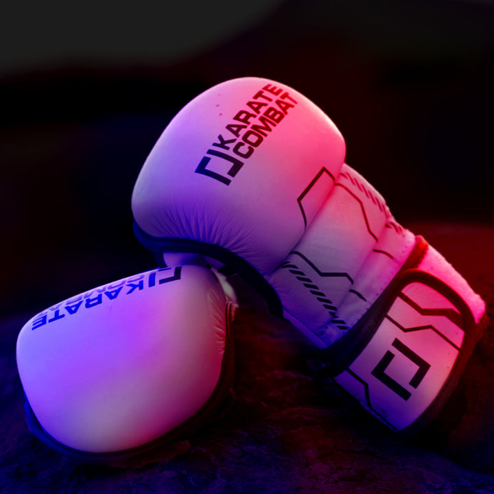 karate handschuhe Karate Combat 4oz Training Gloves Gold / L/XL